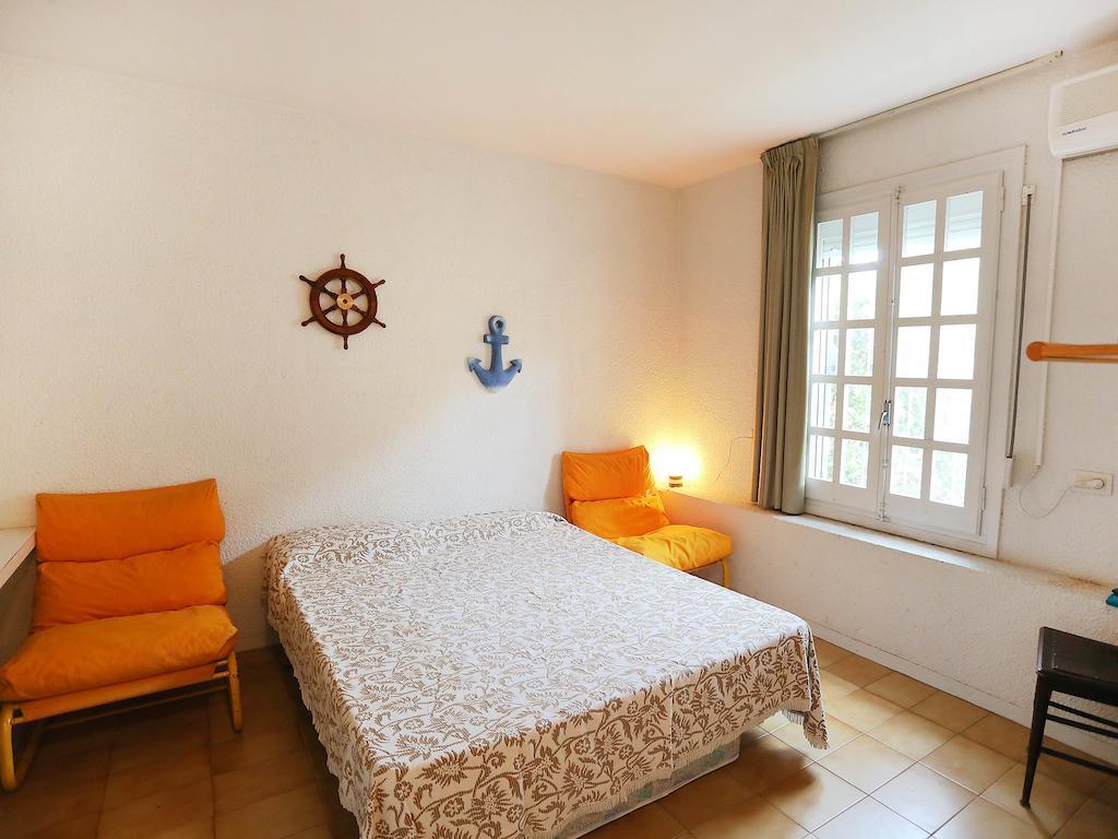 Holiday Home Cornelia Pucho By Interhome Cambrils Bilik gambar